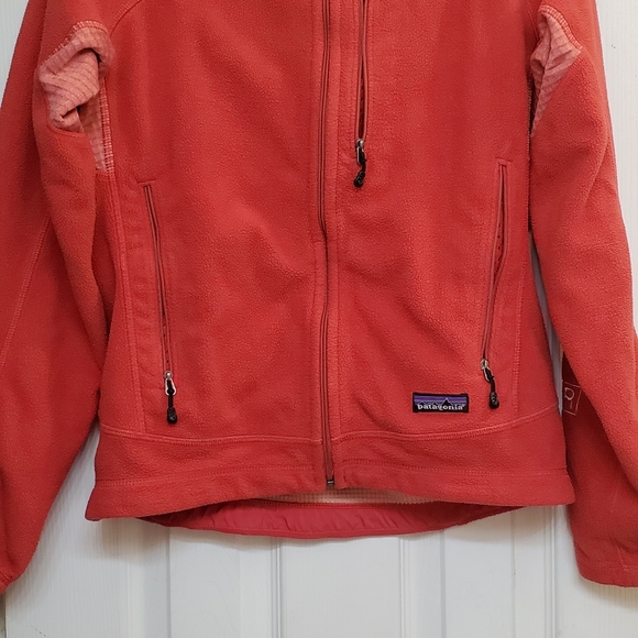 SALE! EUC Patagonia Jacket - Picture 2 of 10